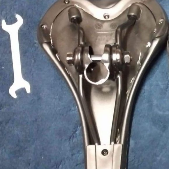 CCM Bike seat - Picture 4 of 9